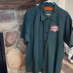 Men’s size 3xl Texaco shirt